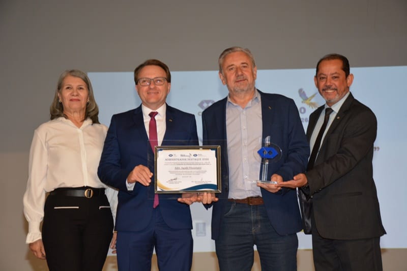 Mês da Administração 2026 é marcado por homenagens e reconhecimento profissional em Maracaju.