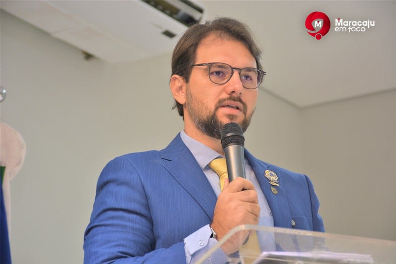Vereador Diogo Frizzo apresenta Moção de Parabenização pelos 46 anos da Primeira Igreja Batista de Maracaju