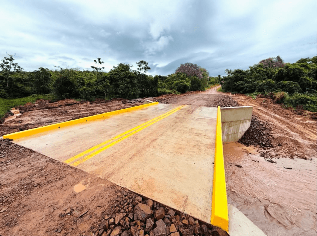 Prefeitura de Nioaque entrega ponte de concreto na estrada do Saltinho e garante mais segurança e mobilidade para produtores e moradores