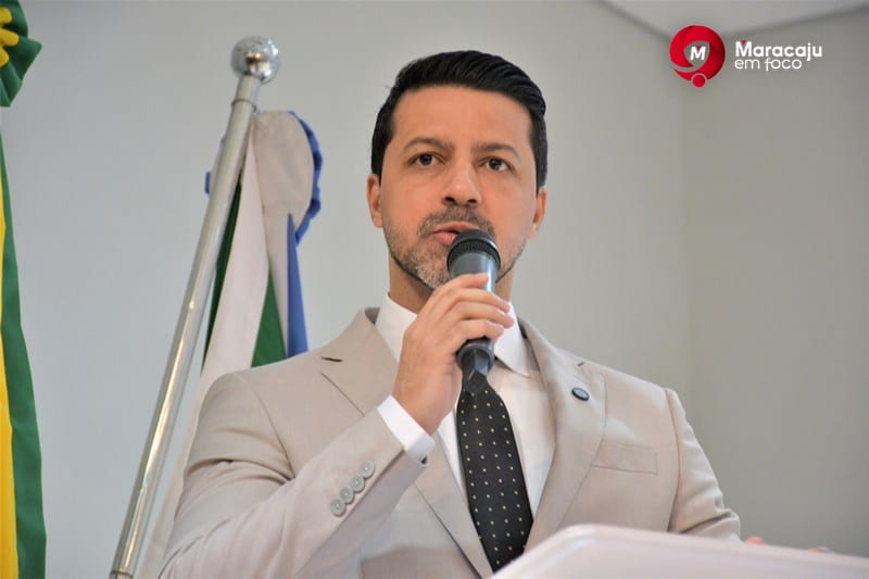 Vereador Bruno Barros solicita melhorias no trânsito e reforma completa do Terminal Rodoviário.