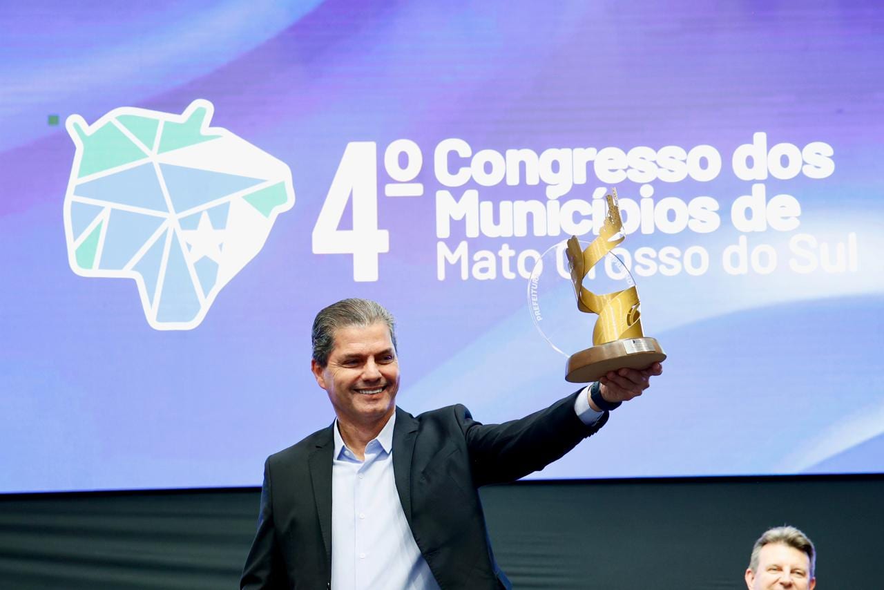 Marcos Calderan foi destaque no 4º Congresso dos Municípios de Mato Grosso do Sul ao conquistar reconhecimento nacional por suas ações de sustentabilidade.
