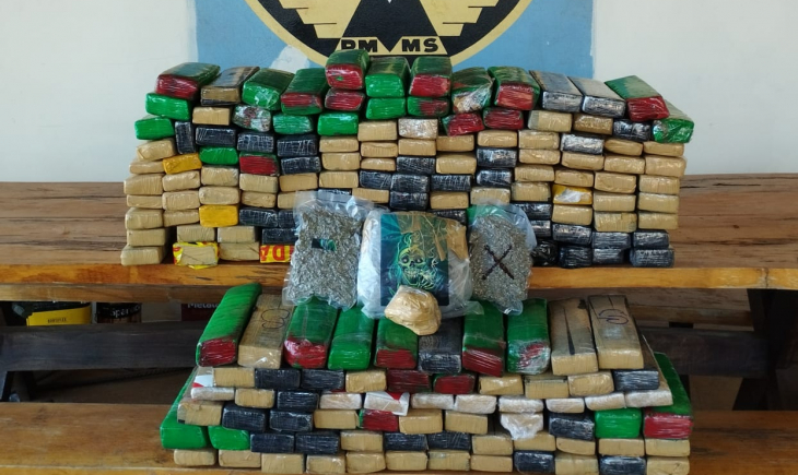 Polícia Militar Rodoviária apreende carga de maconha, na MS 164, em Maracaju