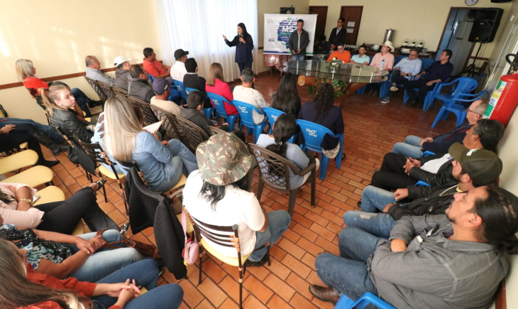 Sul-mato-grossenses de 57 cidades já receberam Rose Modesto com MS Que Queremos.