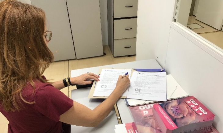Outubro Rosa: Restam poucas vagas para agendamento de exames preventivos
