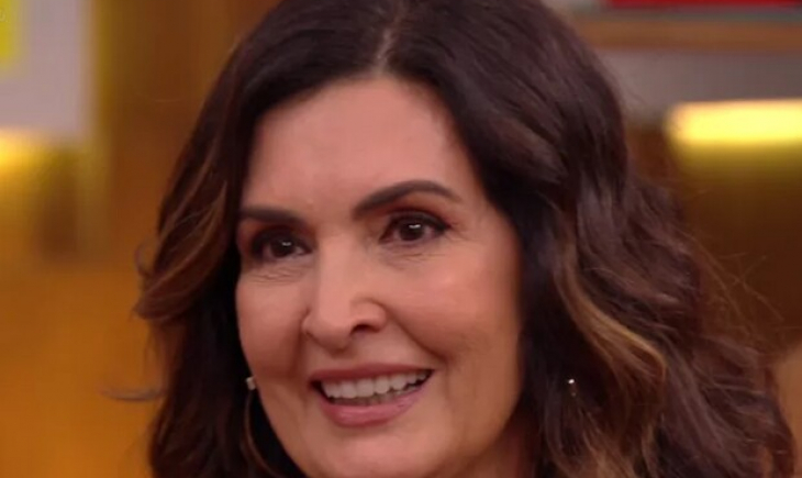 Fátima Bernardes é surpreendida com atitude dos filhos e chora na Globo