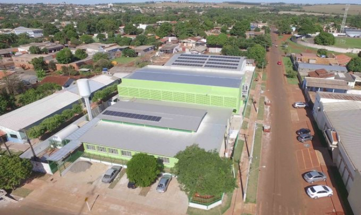 Reconstruída e totalmente renovada, Escola Manoel Ferreira de Lima traz o brilho no olhar e motivação de diretores, professores e alunos para um recomeço na educação. 