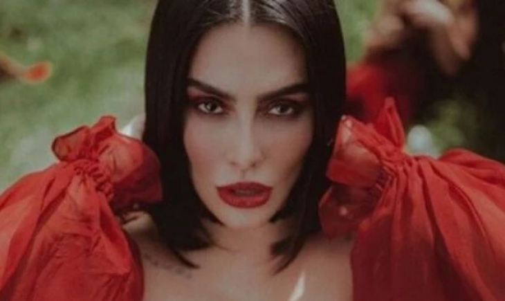 Cleo Pires é chamada de “travesti idosa” e surpreende com resposta à altura