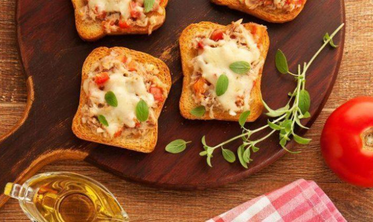 Receita de Minipizza light de atum