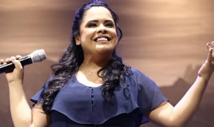 Cantora Cassiane é a atração da “Noite de Clamor pela Família” nesta sexta-feira na Concha Acústica.