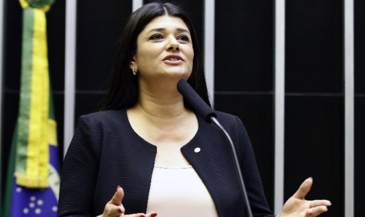 Rose Modesto vota pela redução no ICMS de combustíveis, energia elétrica e gás de cozinha