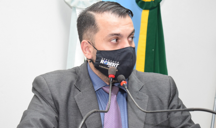 Robert sugere a criação de canal de comunicação para prestação de socorro animal