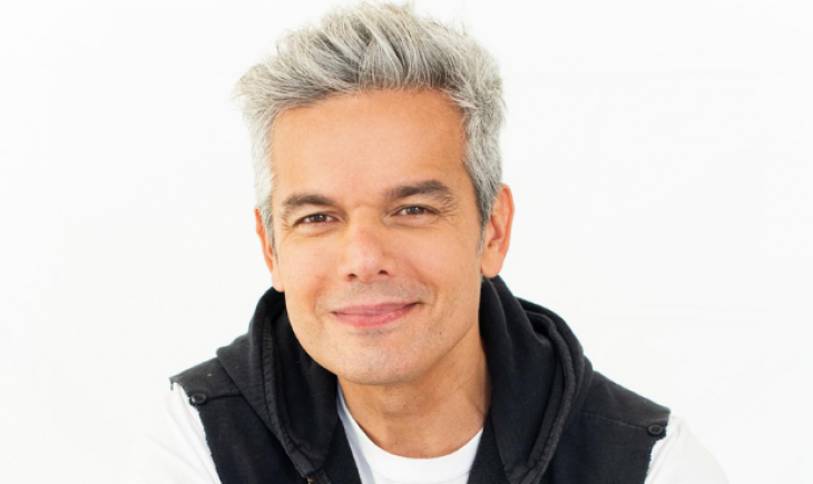 Otaviano Costa assina com o SBT e assume atração das noites de sábado