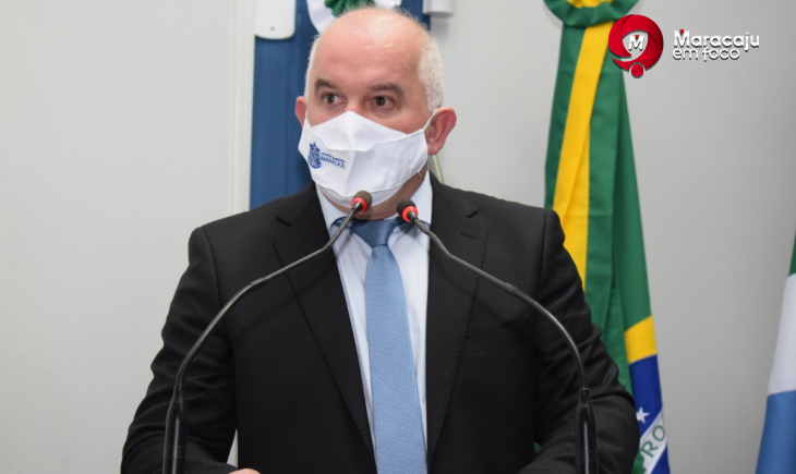 Preocupado com aumento de trânsito na região, Vilmar pede estudo técnico para implantação de faixas elevadas na Avenida Mário Corrêa.