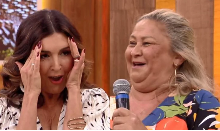 Fã de Pantanal encarna Maria Bruaca no Encontro e assusta Fátima Bernardes