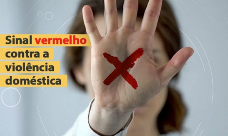 Governo adere à campanha “Sinal Vermelho” contra a violência doméstica