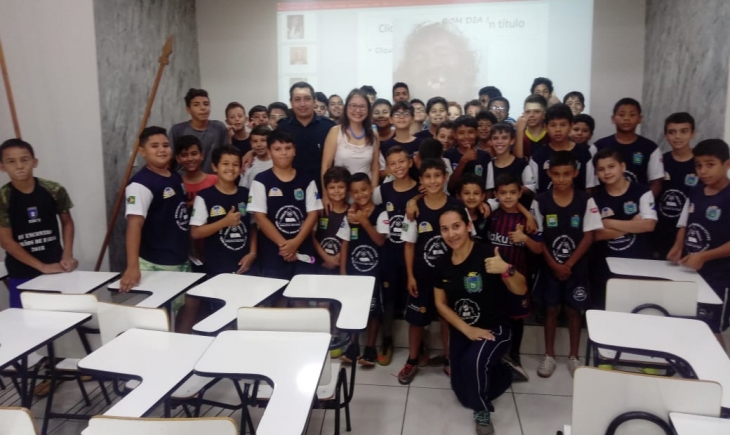 Maracaju: Alunos do Projeto Bom de Bola, Bom na Escola recebe orientações sobre Saúde Bucal.