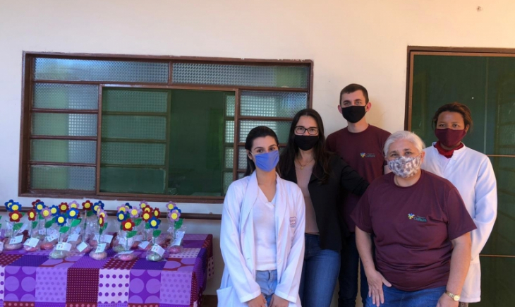 Dia dos Avós é comemorado de forma diferente, mas idosos do Lar do idoso são lembrados neste dia.