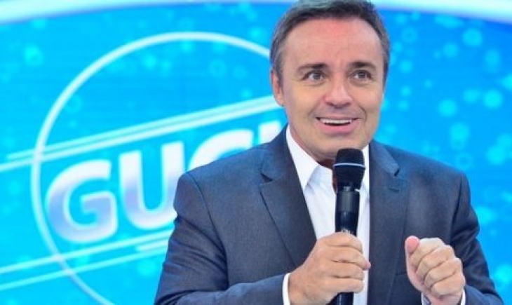 Record convida Gugu para voltar aos domingos e apresentador toma decisão