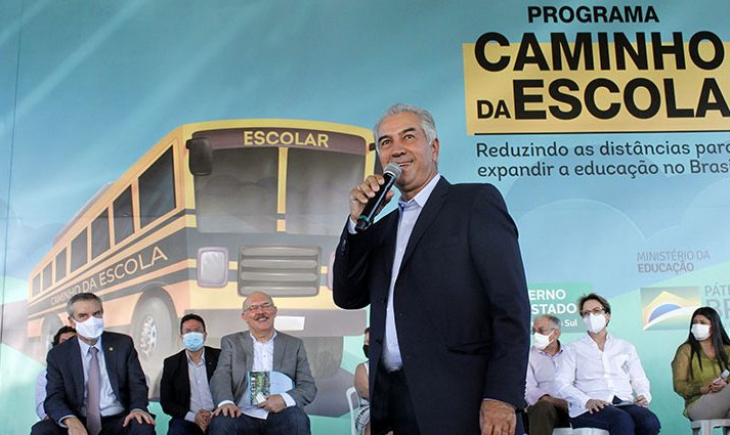 Em parceria com o MEC, governo renova frota e entrega ônibus escolares para 79 cidades