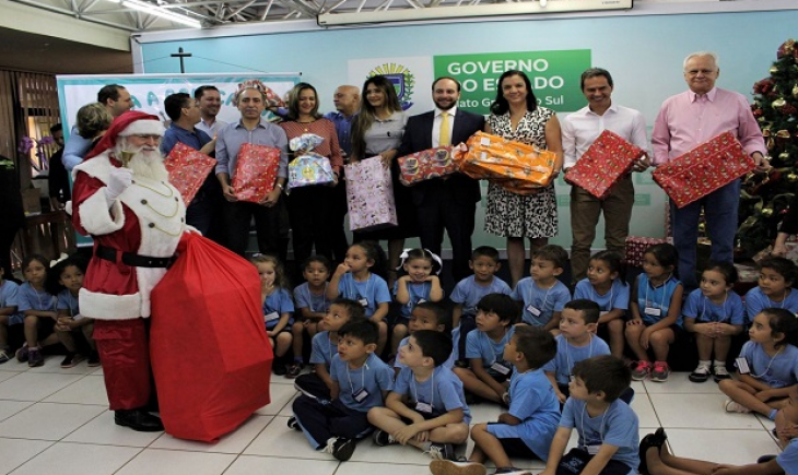 Campanha para doação de brinquedos já começou no Governo do Estado