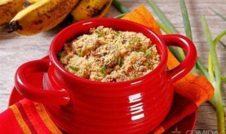 Receita de Farofa de banana nobre