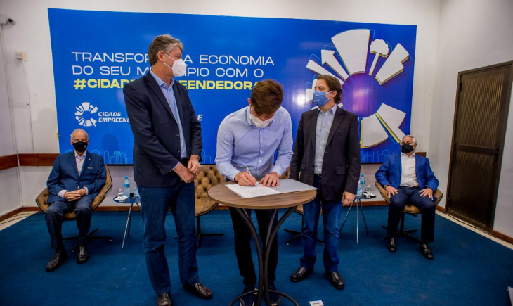 Prefeitura de Rio Brilhante formaliza adesão ao Cidade Empreendedora