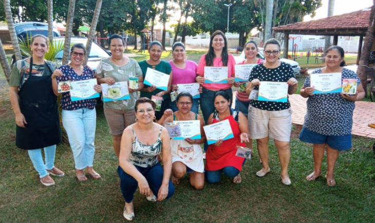 “Oficina de Artesanato em Latas Recicladas” conclui primeira turma em Maracaju e já conta com segunda turma aberta também para Vista Alegre