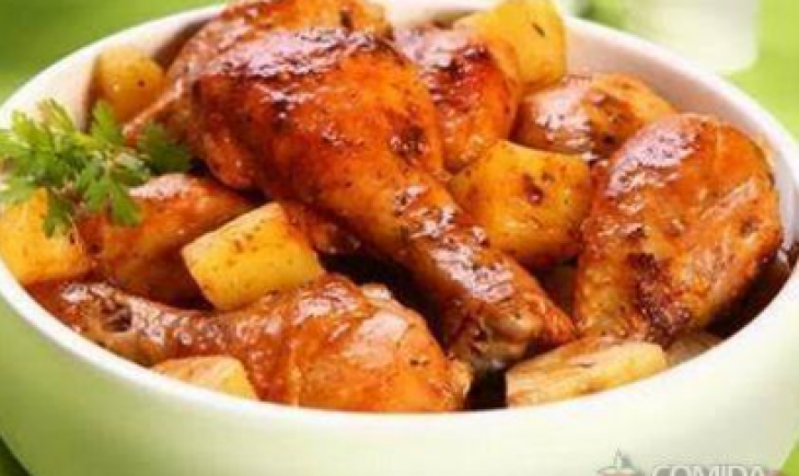 Receita de Frango assado com batata especial