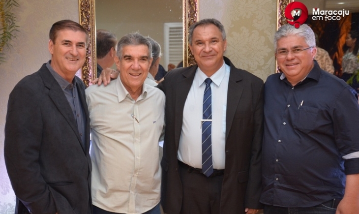 Prefeito Maurílio Azambuja prestigia posse da nova diretoria da ASSEMA. Leia.