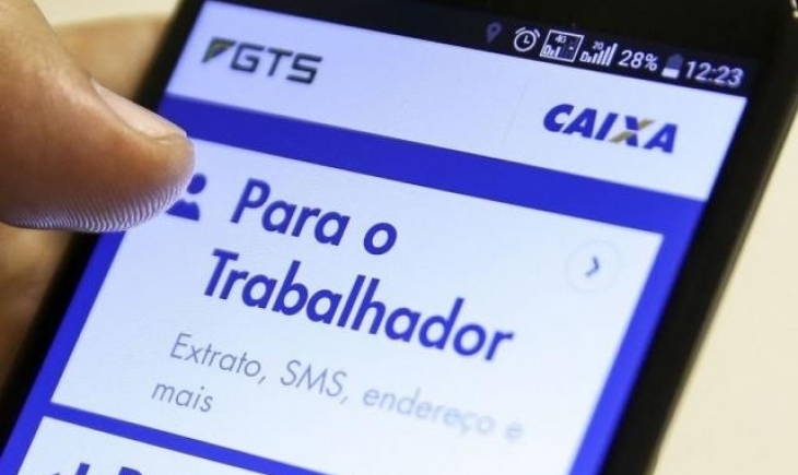 Senado aprova medida que aumenta saque do FGTS de R$ 500 para R$ 998