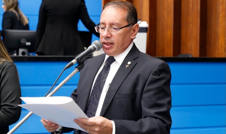 Claro solicita ao Detran sinalização para ruas de Bodoquena